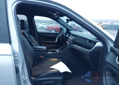 2024 Jeep Grand Cherokee Altitude 4X4 из США, поврежденный, VIN 1C4RJHAG7RC206216